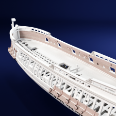 Vaigrage de la coque, pont supérieur arrière et base des haubans